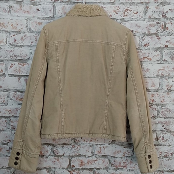 Jacket - Picture 2 of 4